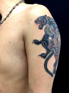 ブラックパンサー(龍図)の刺青、和彫り(Japanese Tattoo)画像