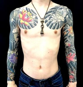 登り鯉・昇龍・蓮※カバーアップの刺青、和彫り(Japanese Tattoo)画像