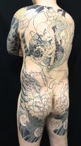 花和尚魯智深と牡丹散らしの刺青、和彫り(Japanese Tattoo)画像