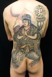騎龍観世音菩薩の刺青、和彫り(Japanese Tattoo)画像