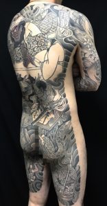 閻魔大王と地獄絵図の刺青、和彫り(Japanese Tattoo)の画像です。