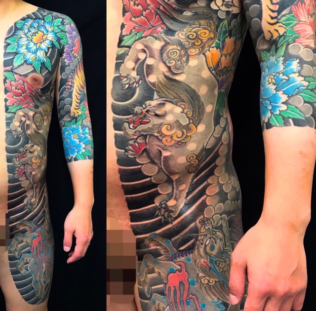 胸割り・唐獅子・麒麟・虎・牡丹の刺青、和彫り(Japanese Tattoo)の画像