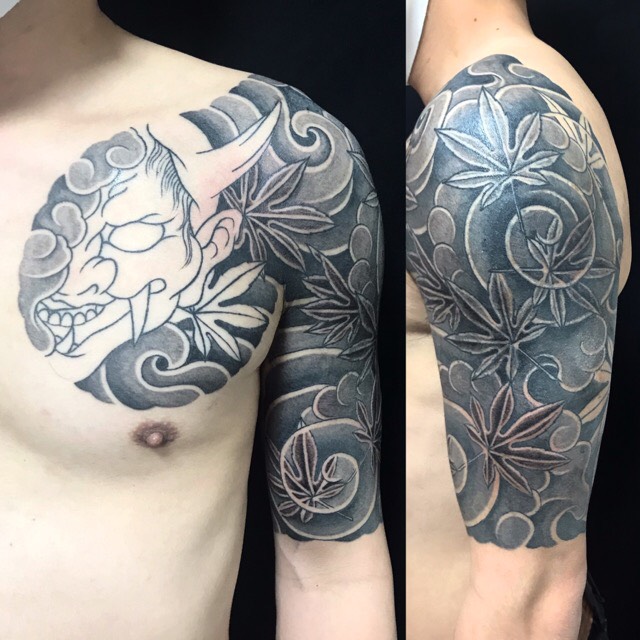 般若・紅葉・控え五分袖の刺青、和彫り(Japanese Tattoo・タトゥー)の画像