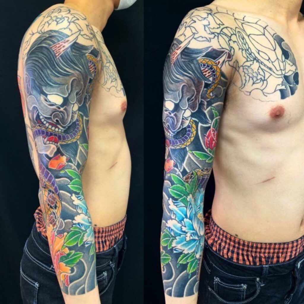 蛇・般若・牡丹散らし・長袖の刺青、和彫り(Japanese Tattoo・タトゥー)の画像