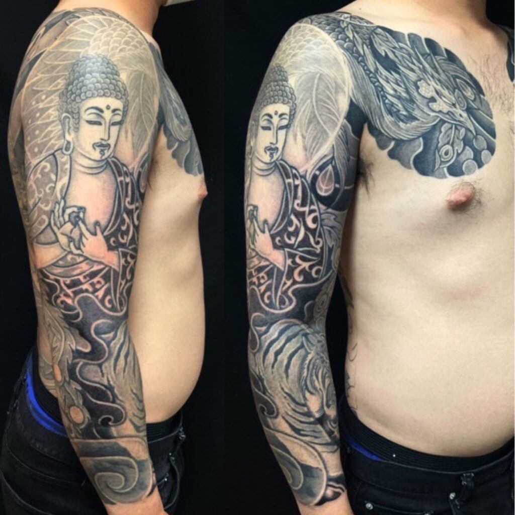 釈迦如来・朱雀・白虎の刺青、和彫り(Japanese Tattoo・タトゥー)の画像