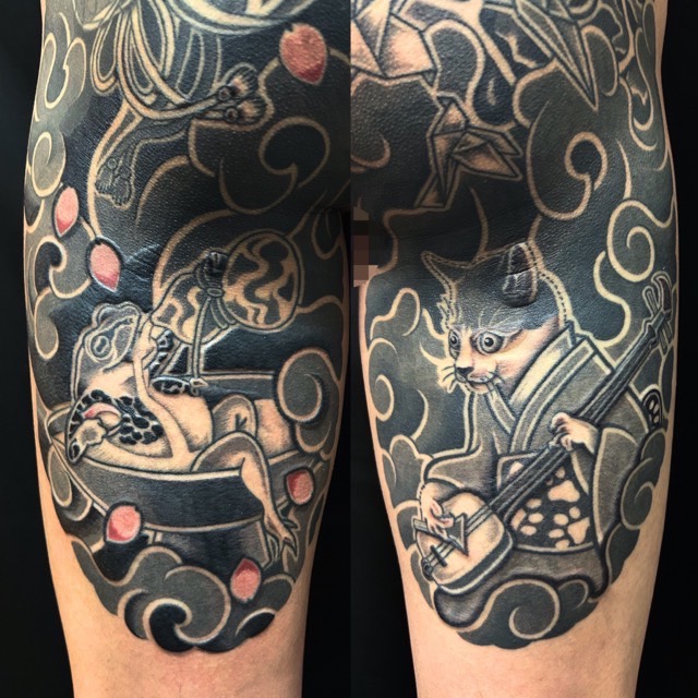 蛙・三毛猫・戯画・額彫りの刺青、和彫り(Japanese Tattoo・タトゥー)の画像