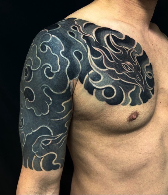 迦楼羅炎・カバーアップの刺青、和彫り(Japanese Tattoo・タトゥー)の画像