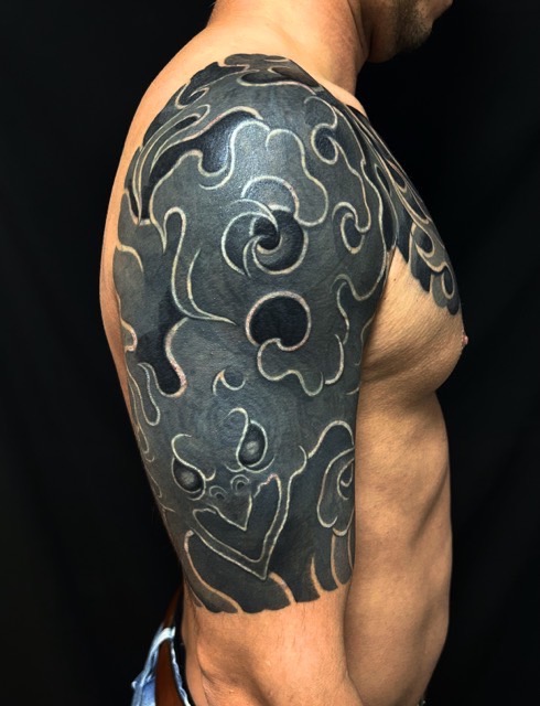 迦楼羅炎・カバーアップの刺青、和彫り(Japanese Tattoo・タトゥー)の画像