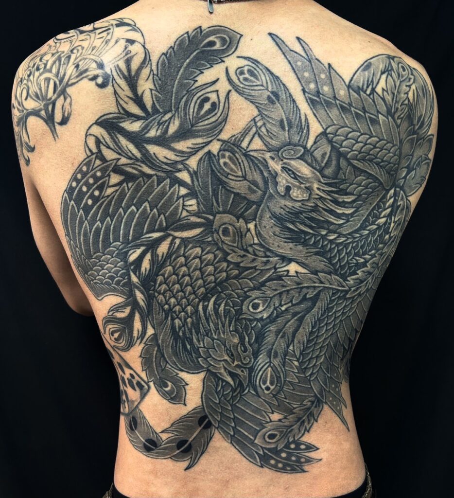 鳳凰(阿吽)の刺青、和彫り(Japanese Tattoo・タトゥー)の画像