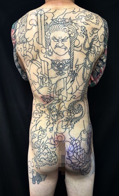 不動明王・龍・額彫りの刺青、和彫り(Japanese Tattoo・タトゥー)の画像