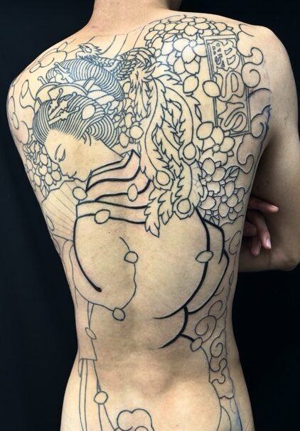 地獄太夫・桜花(額彫り)の刺青、和彫り(Japanese Tattoo・タトゥー)の画像