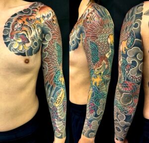 虎・鷹・蛇(長袖)の刺青、和彫り(Japanese Tattoo・タトゥー)の画像