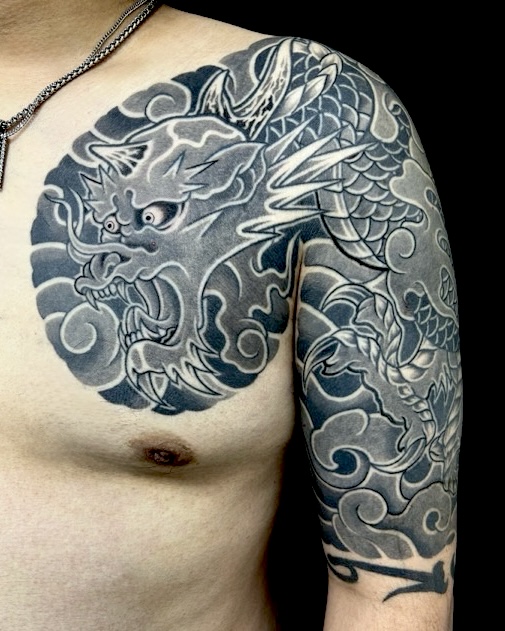 阿形の龍・梵字の刺青、和彫り(Japanese Tattoo・タトゥー)の画像