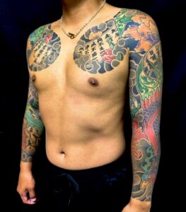 鳳凰・般若心経・牡丹(長袖)の刺青、和彫り(Japanese Tattoo・タトゥー)の画像