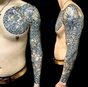 日本伝統模様・花尽くしの刺青、和彫り(Japanese Tattoo・タトゥー)の画像