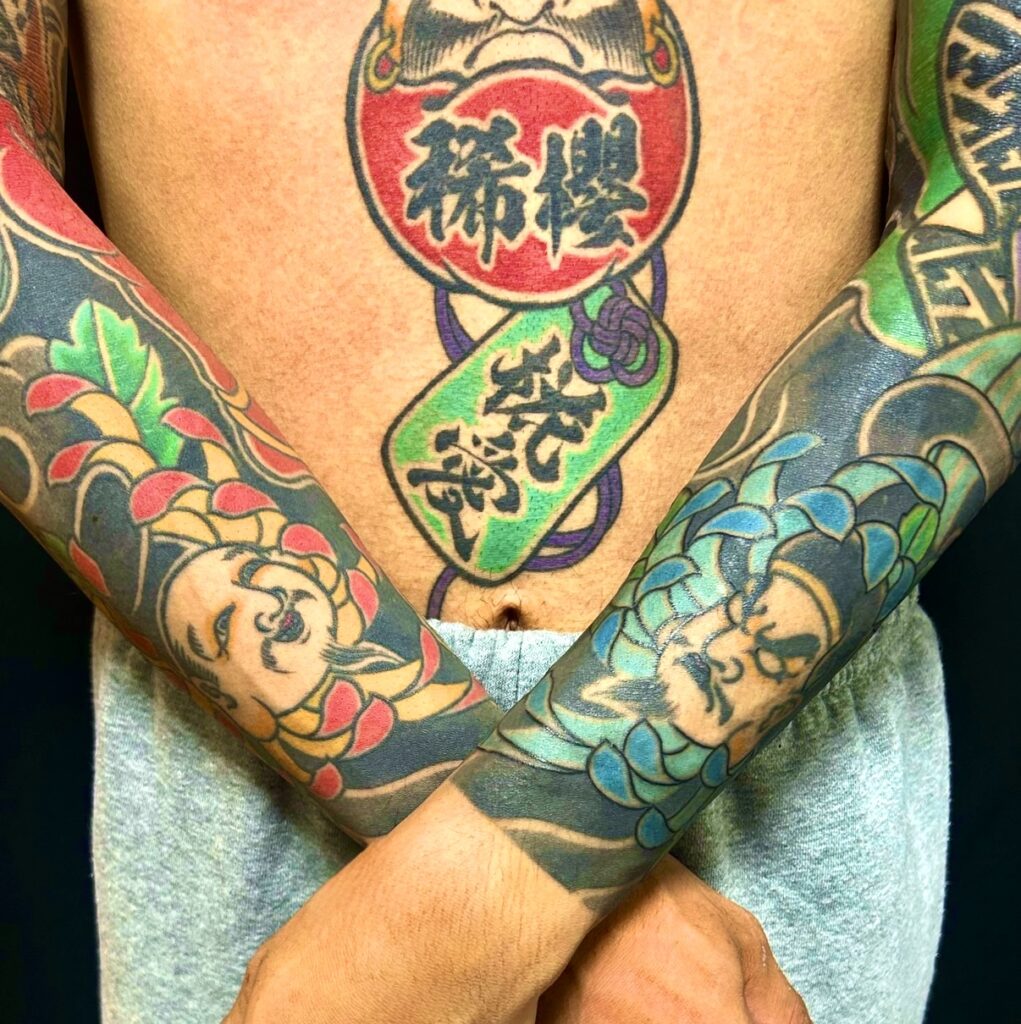 恵比寿・大黒天・菊・縁起物のタトゥー・刺青・和彫画像