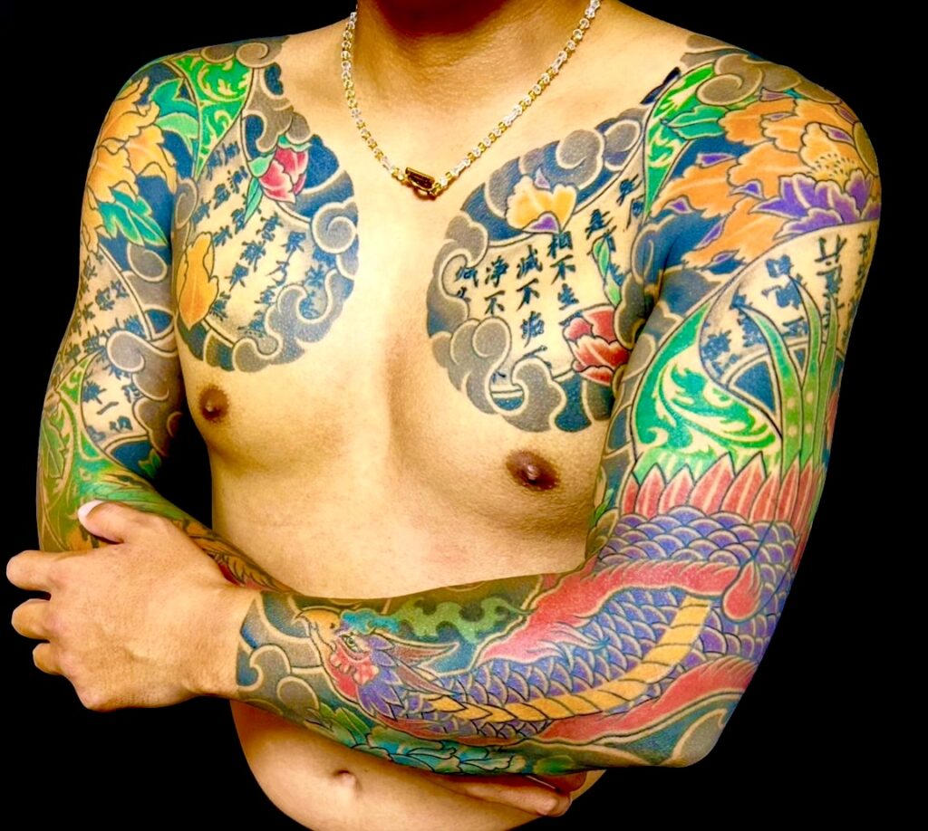 鳳凰・般若心経・牡丹のタトゥー・刺青・和彫画像