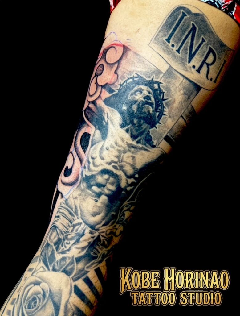 キリスト・薔薇のタトゥー・刺青・和彫画像