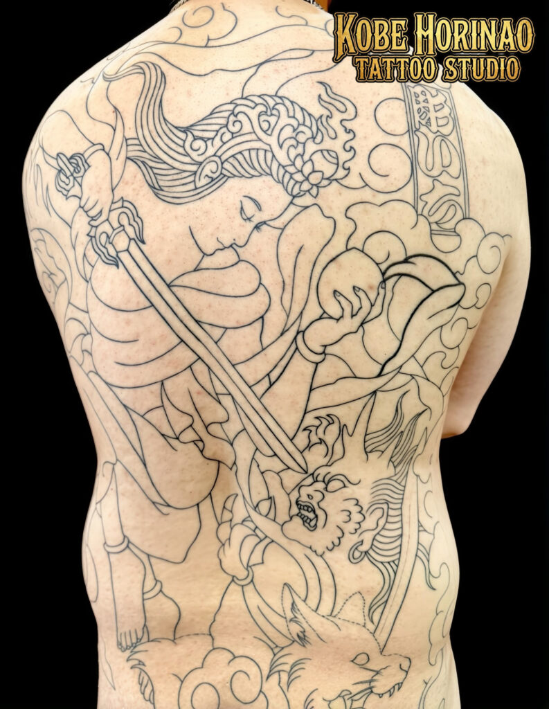 茶枳尼天・羅刹(背中額彫り)のタトゥー・刺青・和彫画像
