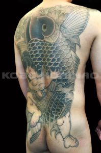 金太郎の抱き鯉の刺青、和彫り(Japanese Tattoo)画像
