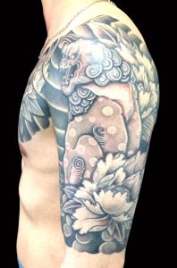 唐獅子牡丹の刺青、和彫り(Japanese Tattoo)画像