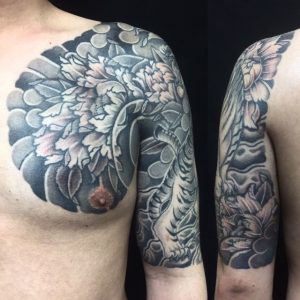 虎・牡丹の刺青、和彫り(Japanese Tattoo)の画像
