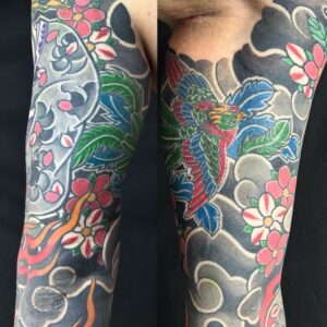 鳳凰(幼鳥)・桜花のワンポイントTattoo(タトゥー)の画像