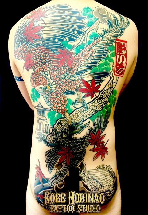 鷹・烏・紅葉・松・庭のタトゥー (和彫り・刺青)｜神戸彫なお タトゥースタジオ